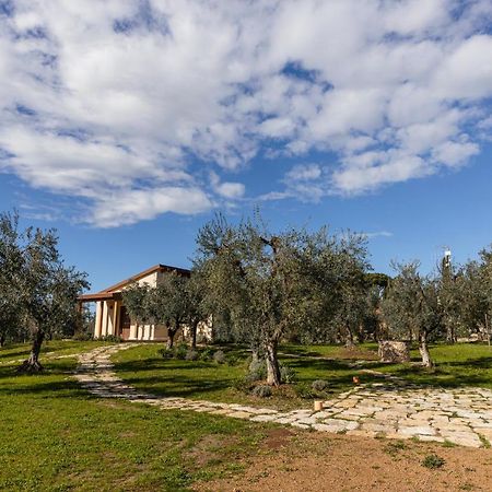 Отель Antico Borgo Molino 7Cento Vicino Ai Giardini Di Ninfa Cori Экстерьер фото